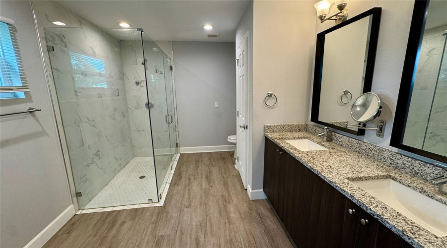 Orlando, Florida 32835, 3 Bedroom Bedrooms, ,2 Bathroombathrooms,Residential,For Sale,Hart,0,Mfro6436921