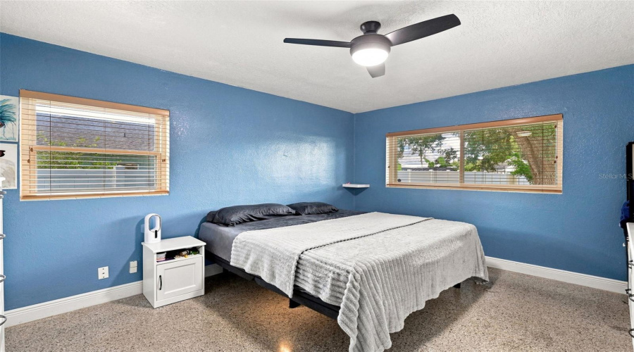 Orlando, Florida 32827, 3 Bedroom Bedrooms, ,2 Bathroombathrooms,Residential,For Sale,Oak Bluff,0,Mfro6436832