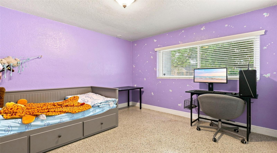 Orlando, Florida 32827, 3 Bedroom Bedrooms, ,2 Bathroombathrooms,Residential,For Sale,Oak Bluff,0,Mfro6436832