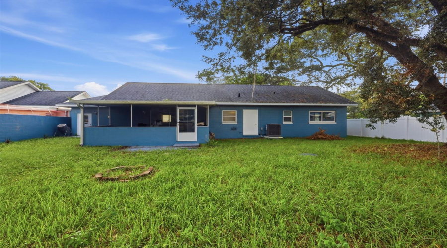 Orlando, Florida 32827, 3 Bedroom Bedrooms, ,2 Bathroombathrooms,Residential,For Sale,Oak Bluff,0,Mfro6436832