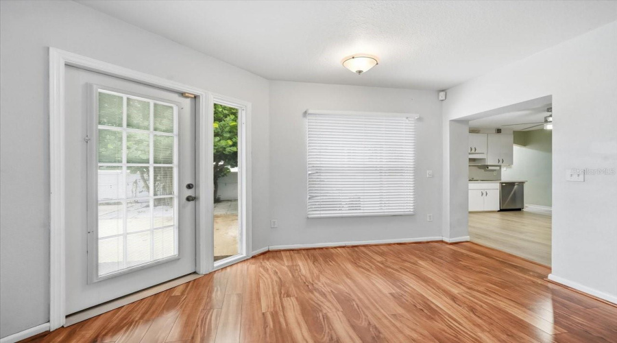 St Petersburg, Florida 33713, 2 Bedroom Bedrooms, ,2 Bathroombathrooms,Residential,For Sale,25Th,0,Mfrtb8542572
