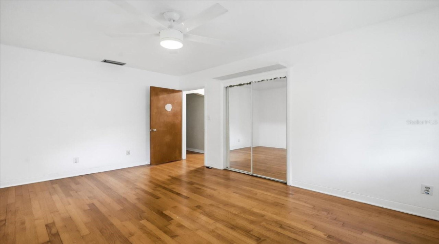 St Petersburg, Florida 33713, 2 Bedroom Bedrooms, ,2 Bathroombathrooms,Residential,For Sale,25Th,0,Mfrtb8542572