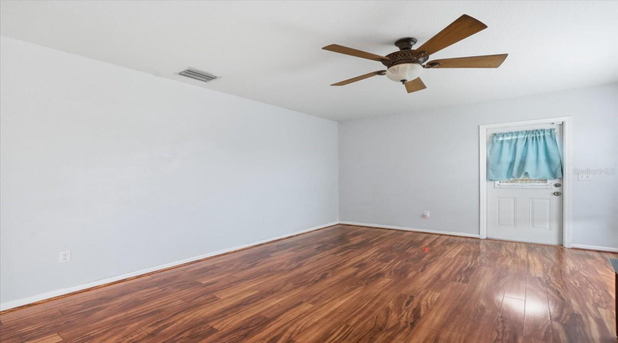 St Petersburg, Florida 33713, 2 Bedroom Bedrooms, ,2 Bathroombathrooms,Residential,For Sale,25Th,0,Mfrtb8542572