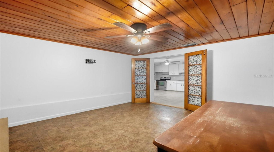 St Petersburg, Florida 33713, 2 Bedroom Bedrooms, ,2 Bathroombathrooms,Residential,For Sale,25Th,0,Mfrtb8542572