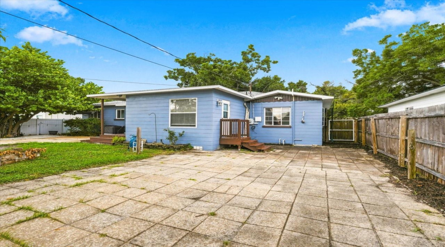 St Petersburg, Florida 33713, 2 Bedroom Bedrooms, ,2 Bathroombathrooms,Residential,For Sale,25Th,0,Mfrtb8542572