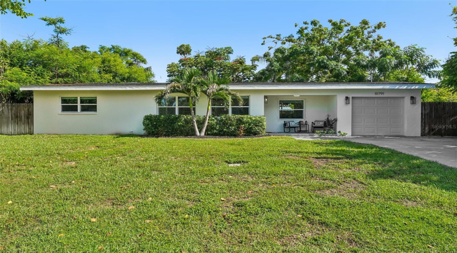 Seminole, Florida 33772, 3 Bedroom Bedrooms, ,2 Bathroombathrooms,Residential,For Sale,Temple,0,Mfrtb8541335