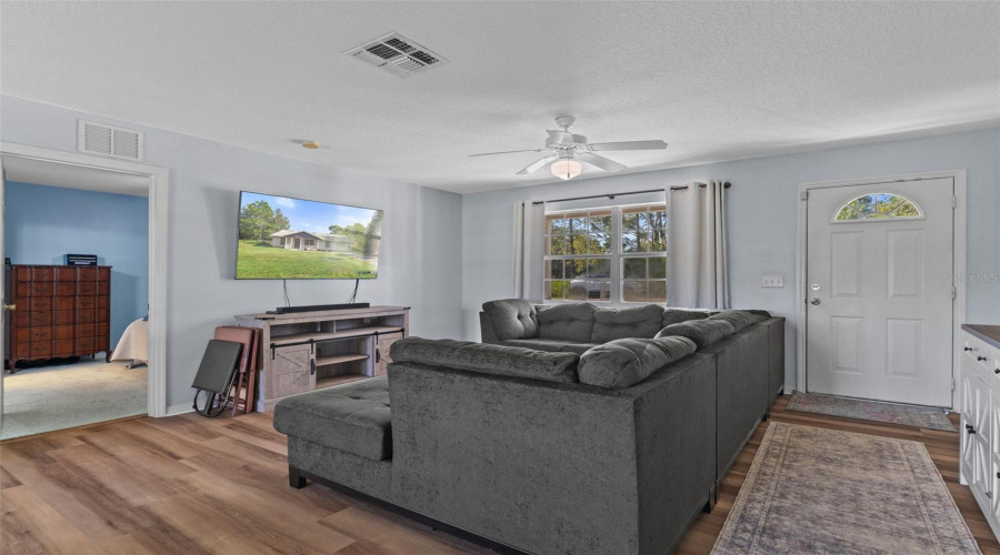 Ocala, Florida 34472, 3 Bedroom Bedrooms, ,2 Bathroombathrooms,Residential,For Sale,Pine Trace,0,Mfrtb8542666