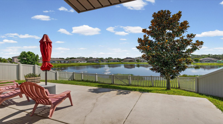 Ruskin, Florida 33573, 4 Bedroom Bedrooms, ,2 Bathroombathrooms,Residential,For Sale,Wicked Strong,0,Mfrtb8542626