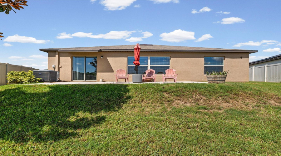 Ruskin, Florida 33573, 4 Bedroom Bedrooms, ,2 Bathroombathrooms,Residential,For Sale,Wicked Strong,0,Mfrtb8542626