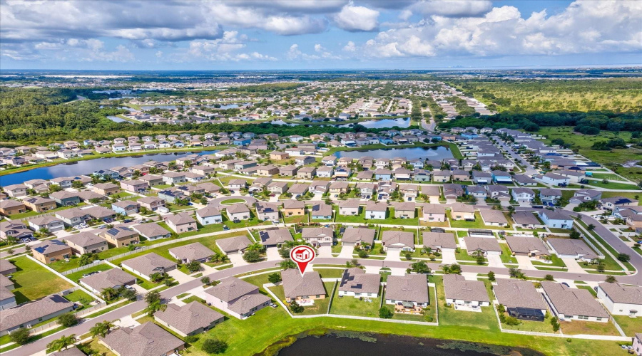 Ruskin, Florida 33573, 4 Bedroom Bedrooms, ,2 Bathroombathrooms,Residential,For Sale,Wicked Strong,0,Mfrtb8542626
