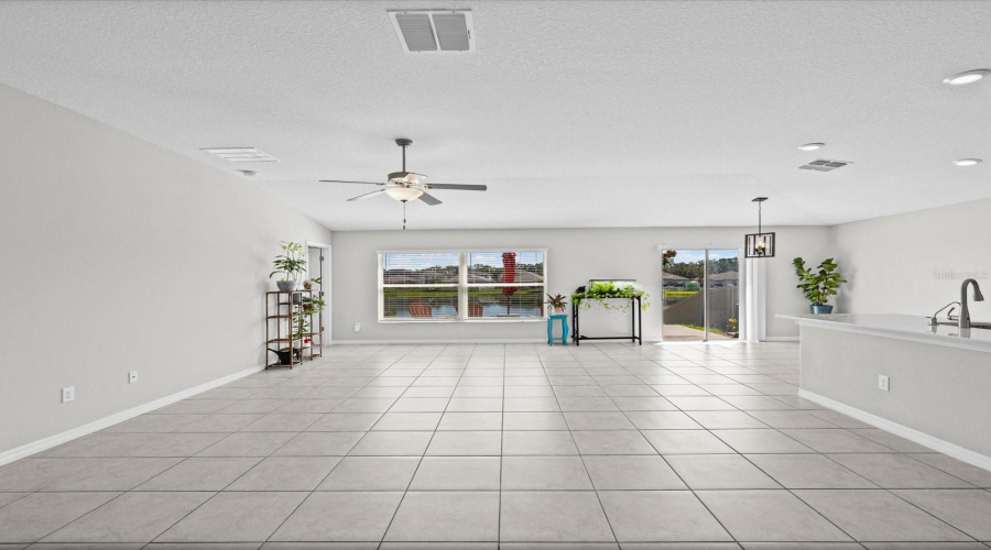 Ruskin, Florida 33573, 4 Bedroom Bedrooms, ,2 Bathroombathrooms,Residential,For Sale,Wicked Strong,0,Mfrtb8542626