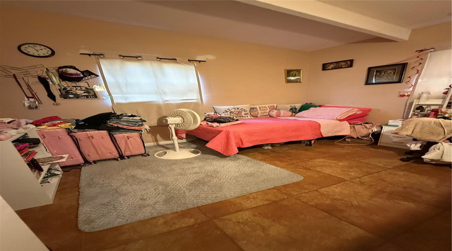 Tampa, Florida 33619, 3 Bedroom Bedrooms, ,1 Bathroombathrooms,Residential,For Sale,Welborn,0,Mfrtb8542736
