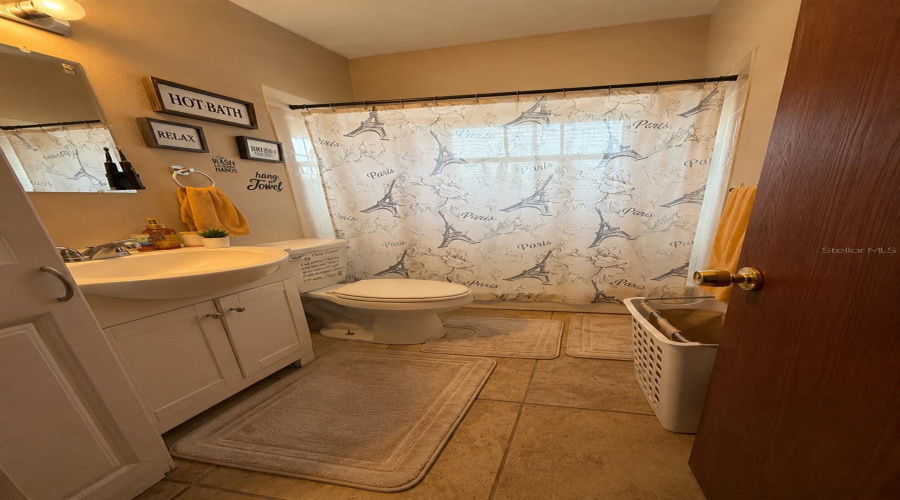 Tampa, Florida 33619, 3 Bedroom Bedrooms, ,1 Bathroombathrooms,Residential,For Sale,Welborn,0,Mfrtb8542736
