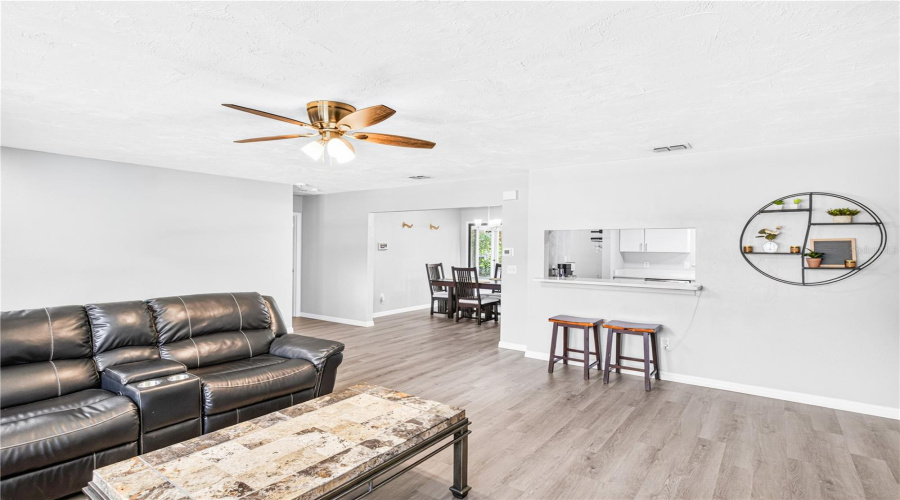 Edgewater, Florida 32141, 3 Bedroom Bedrooms, ,2 Bathroombathrooms,Residential,For Sale,Unity Tree,0,Mfrns1089102