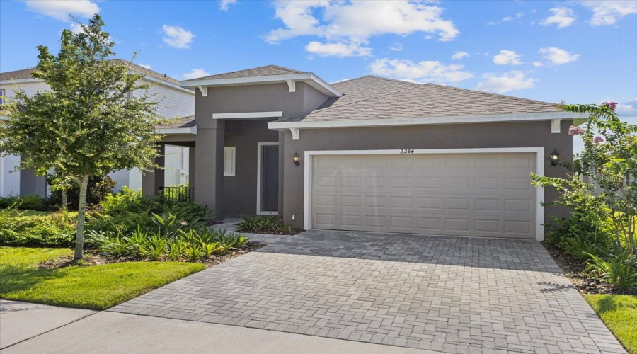 Mount Dora, Florida 32757, 4 Bedroom Bedrooms, ,3 Bathroombathrooms,Residential,For Sale,Sirena,0,Mfro6436866