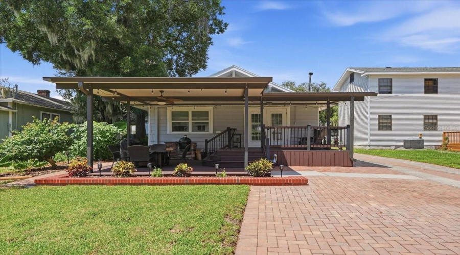 Lakeland, Florida 33803, 2 Bedroom Bedrooms, ,2 Bathroombathrooms,Residential,For Sale,South,0,Mfrl4964557