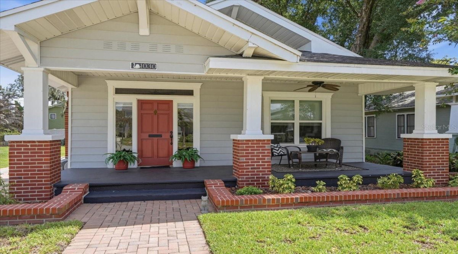 Lakeland, Florida 33803, 2 Bedroom Bedrooms, ,2 Bathroombathrooms,Residential,For Sale,South,0,Mfrl4964557