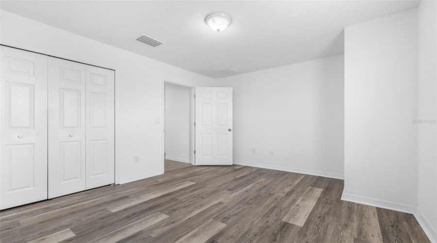 Lakeland, Florida 33811, 4 Bedroom Bedrooms, ,3 Bathroombathrooms,Residential,For Sale,Currant,0,Mfrtb8542055