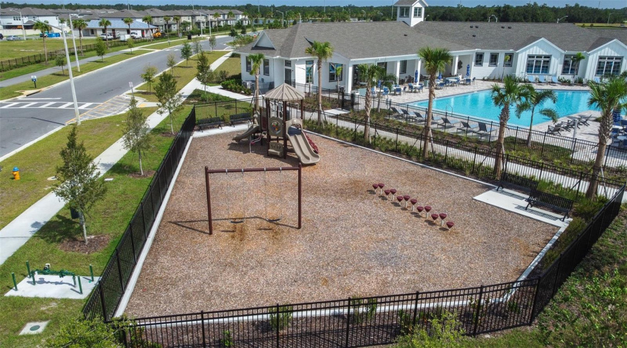 Lakeland, Florida 33811, 4 Bedroom Bedrooms, ,3 Bathroombathrooms,Residential,For Sale,Currant,0,Mfrtb8542055