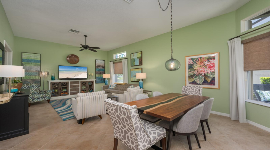 Sarasota, Florida 34243, 2 Bedroom Bedrooms, ,2 Bathroombathrooms,Residential,For Sale,65Th,0,Mfra4704116