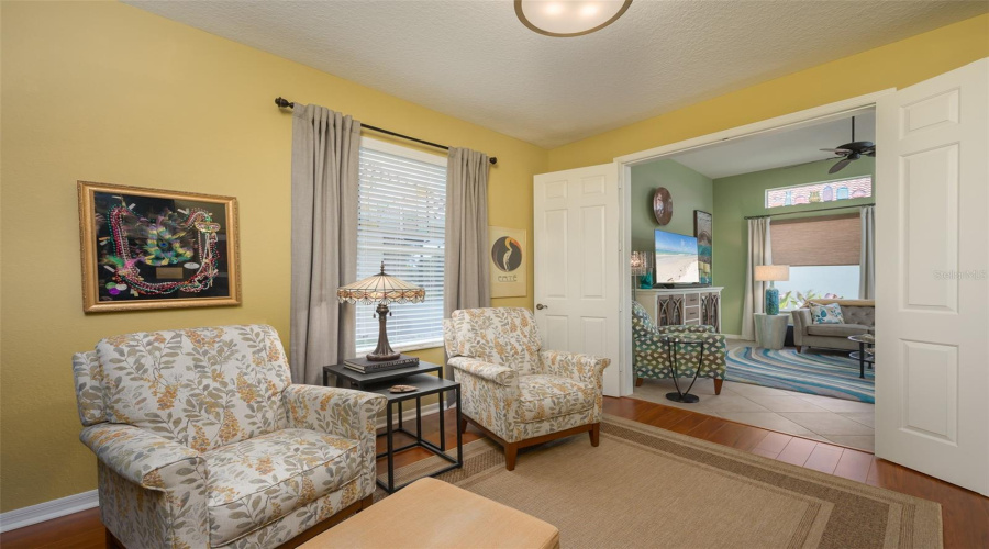 Sarasota, Florida 34243, 2 Bedroom Bedrooms, ,2 Bathroombathrooms,Residential,For Sale,65Th,0,Mfra4704116