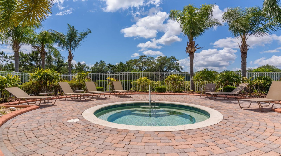 Sarasota, Florida 34243, 2 Bedroom Bedrooms, ,2 Bathroombathrooms,Residential,For Sale,65Th,0,Mfra4704116