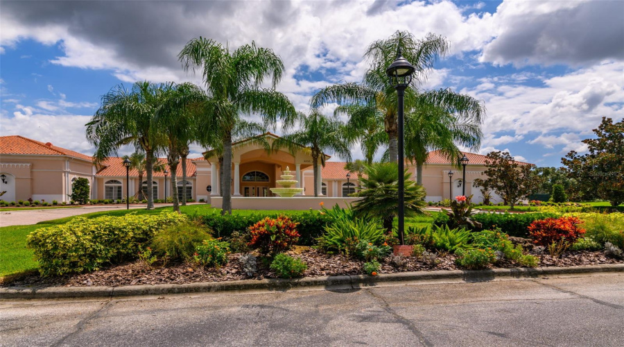 Sarasota, Florida 34243, 2 Bedroom Bedrooms, ,2 Bathroombathrooms,Residential,For Sale,65Th,0,Mfra4704116