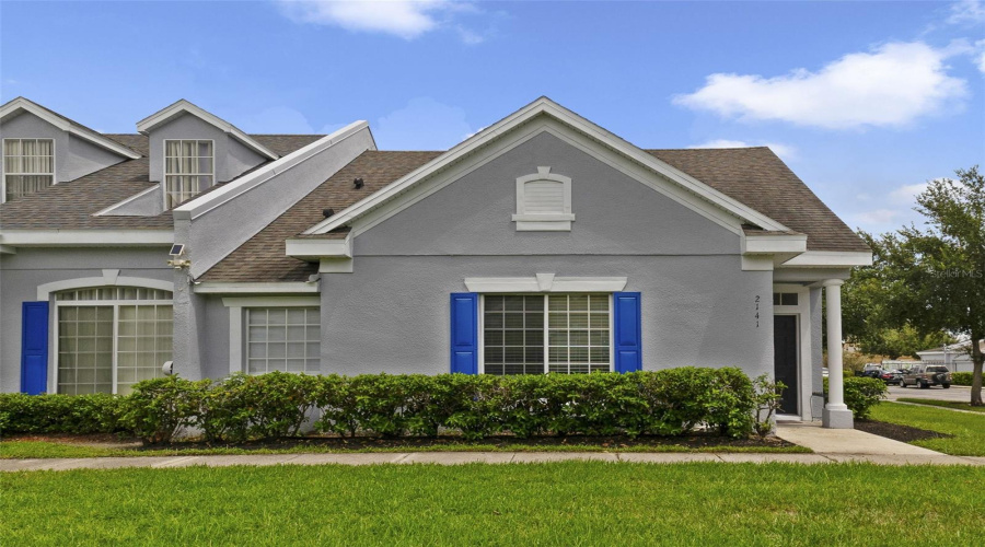 Beautifully Maintained And Move-In Ready, This 3-Bedroom, 2-Bath End-Unit Townhome Provides Comfortable One-Story Living In The Sought-After Island Walk Gated Community.