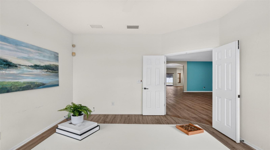 Ruskin, Florida 33570, 4 Bedroom Bedrooms, ,3 Bathroombathrooms,Residential,For Sale,19Th,0,Mfra4704140