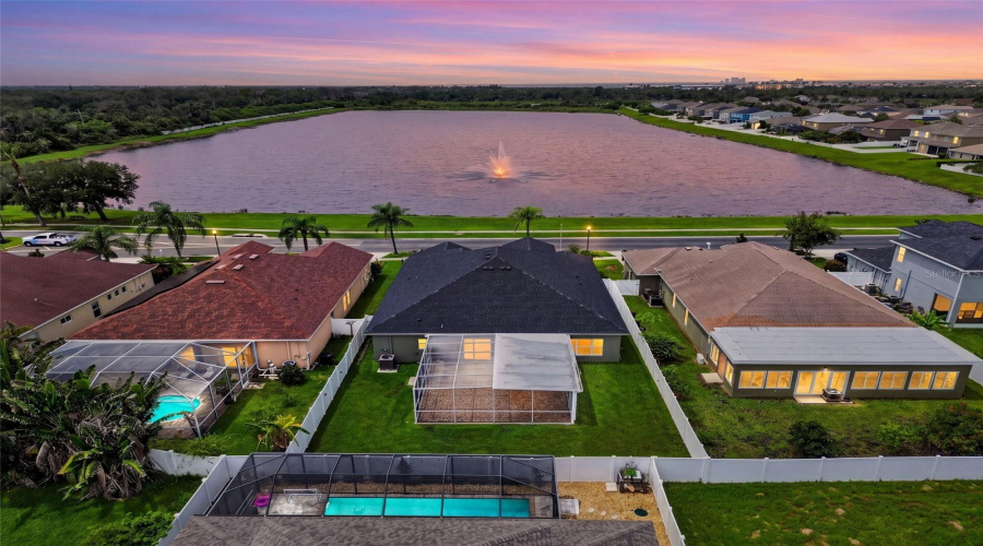 Ruskin, Florida 33570, 4 Bedroom Bedrooms, ,3 Bathroombathrooms,Residential,For Sale,19Th,0,Mfra4704140