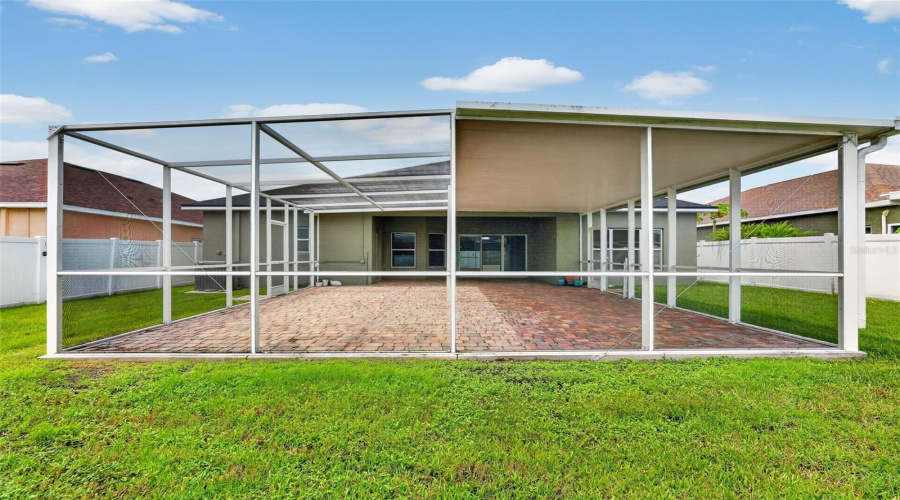Ruskin, Florida 33570, 4 Bedroom Bedrooms, ,3 Bathroombathrooms,Residential,For Sale,19Th,0,Mfra4704140