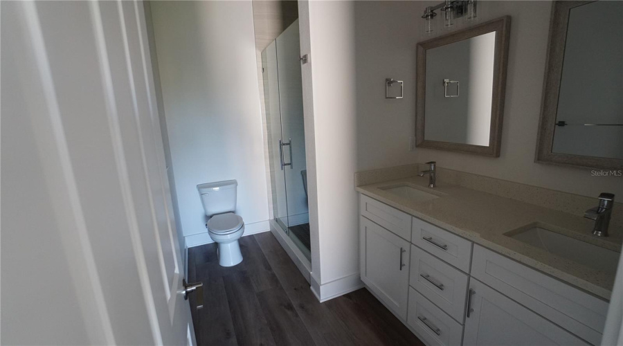 Madeira Beach, Florida 33708, 5 Bedroom Bedrooms, ,4 Bathroombathrooms,Residential,For Sale,Gulf,0,Mfrtb8541144