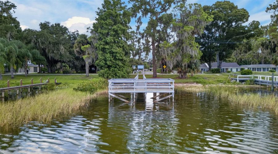 Lake Dora