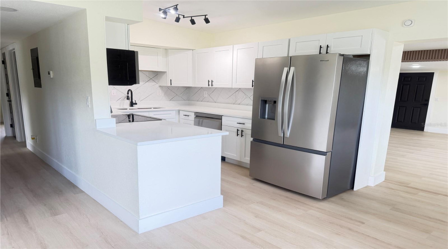 Tampa, Florida 33612, 4 Bedroom Bedrooms, ,2 Bathroombathrooms,Residential,For Sale,Willow,0,Mfrtb8542566