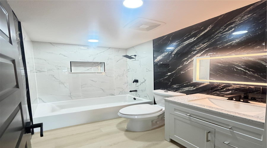 Tampa, Florida 33612, 4 Bedroom Bedrooms, ,2 Bathroombathrooms,Residential,For Sale,Willow,0,Mfrtb8542566