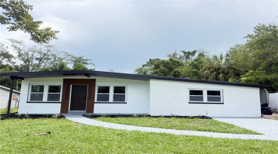 Tampa, Florida 33612, 4 Bedroom Bedrooms, ,2 Bathroombathrooms,Residential,For Sale,Willow,0,Mfrtb8542566
