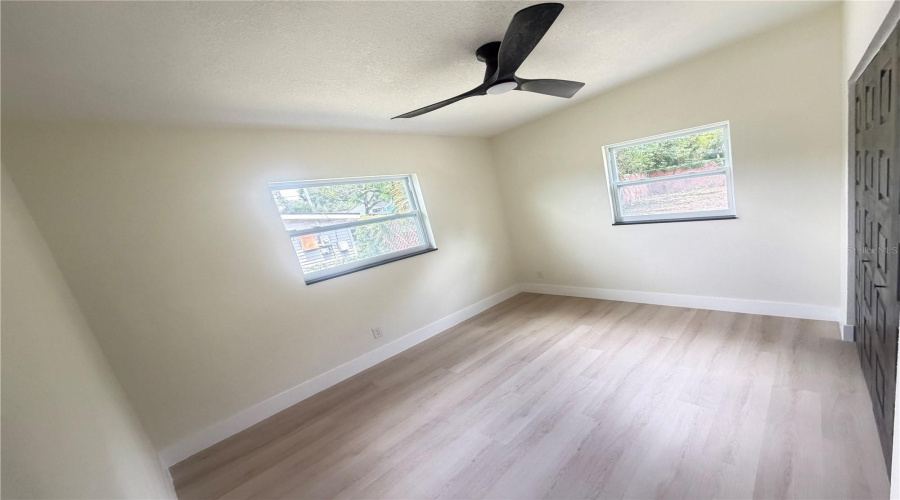 Tampa, Florida 33612, 4 Bedroom Bedrooms, ,2 Bathroombathrooms,Residential,For Sale,Willow,0,Mfrtb8542566