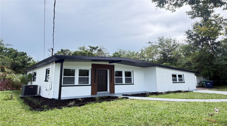 Tampa, Florida 33612, 4 Bedroom Bedrooms, ,2 Bathroombathrooms,Residential,For Sale,Willow,0,Mfrtb8542566