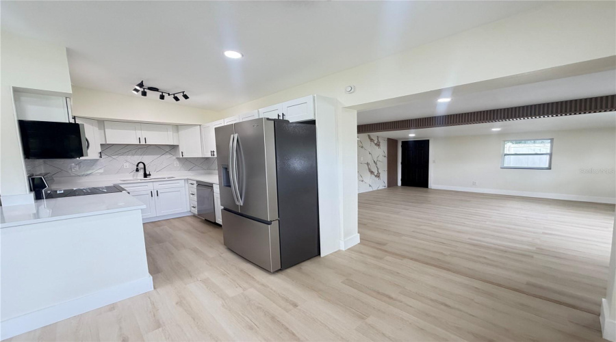 Tampa, Florida 33612, 4 Bedroom Bedrooms, ,2 Bathroombathrooms,Residential,For Sale,Willow,0,Mfrtb8542566