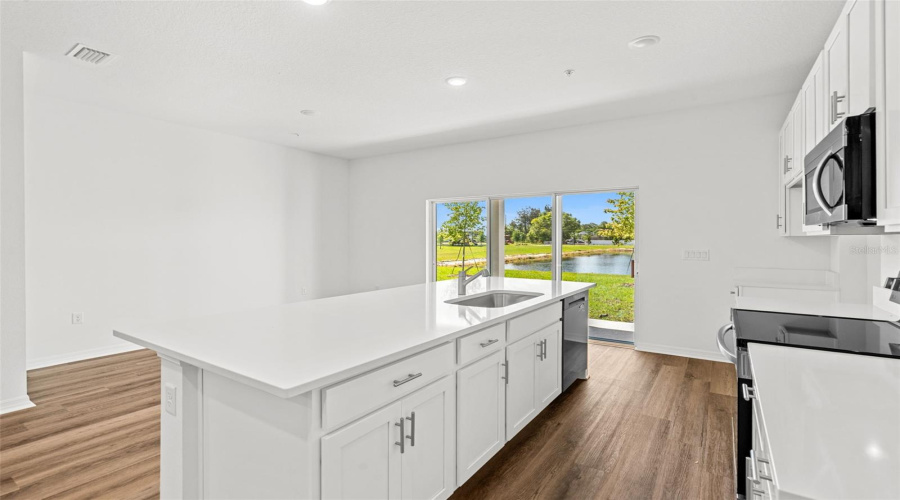 Orlando, Florida 32822, 3 Bedroom Bedrooms, ,2 Bathroombathrooms,Residential,For Sale,Winding River,0,Mfrw7888937
