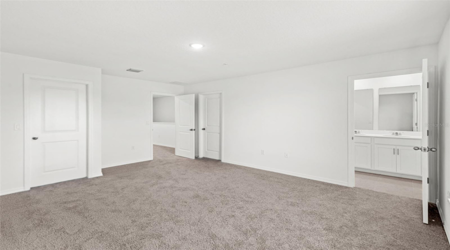 Orlando, Florida 32822, 3 Bedroom Bedrooms, ,2 Bathroombathrooms,Residential,For Sale,Winding River,0,Mfrw7888937