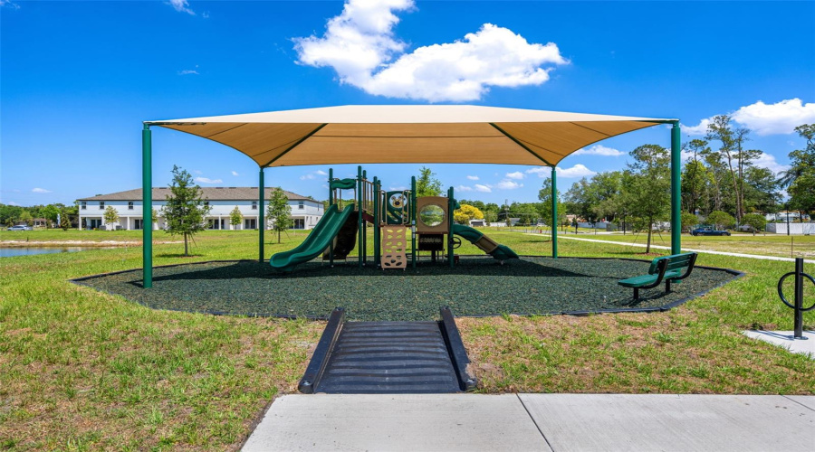 Orlando, Florida 32822, 3 Bedroom Bedrooms, ,2 Bathroombathrooms,Residential,For Sale,Winding River,0,Mfrw7888937