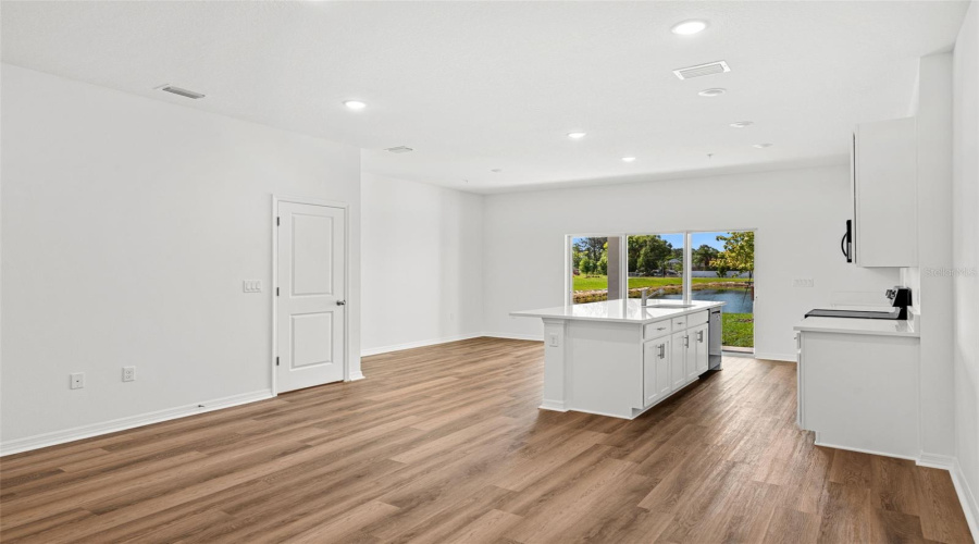 Orlando, Florida 32822, 3 Bedroom Bedrooms, ,2 Bathroombathrooms,Residential,For Sale,Winding River,0,Mfrw7888937