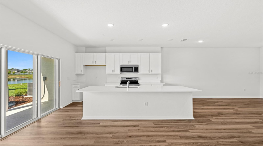 Orlando, Florida 32822, 3 Bedroom Bedrooms, ,2 Bathroombathrooms,Residential,For Sale,Winding River,0,Mfrw7888937