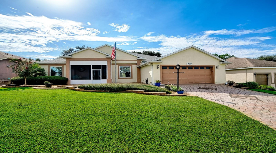 Leesburg, Florida 34748, 2 Bedroom Bedrooms, ,2 Bathroombathrooms,Residential,For Sale,Sable Ridge,0,Mfrg5116943