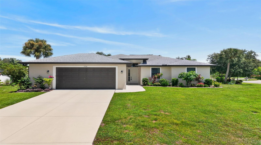 Port Charlotte, Florida 33952, 3 Bedroom Bedrooms, ,2 Bathroombathrooms,Residential,For Sale,Fletcher,0,Mfrc7529724