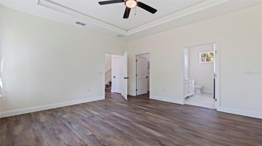 St Petersburg, Florida 33712, 4 Bedroom Bedrooms, ,2 Bathroombathrooms,Residential,For Sale,18Th,0,Mfrtb8541673