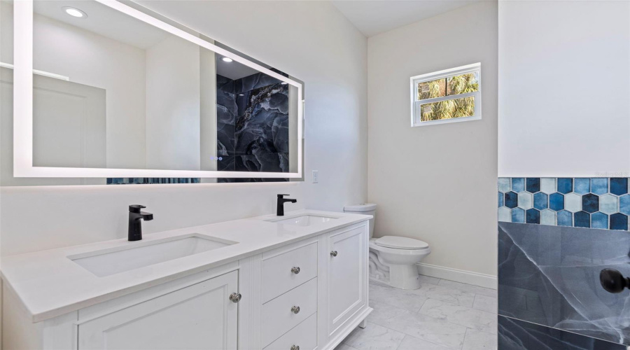 St Petersburg, Florida 33712, 4 Bedroom Bedrooms, ,2 Bathroombathrooms,Residential,For Sale,18Th,0,Mfrtb8541673