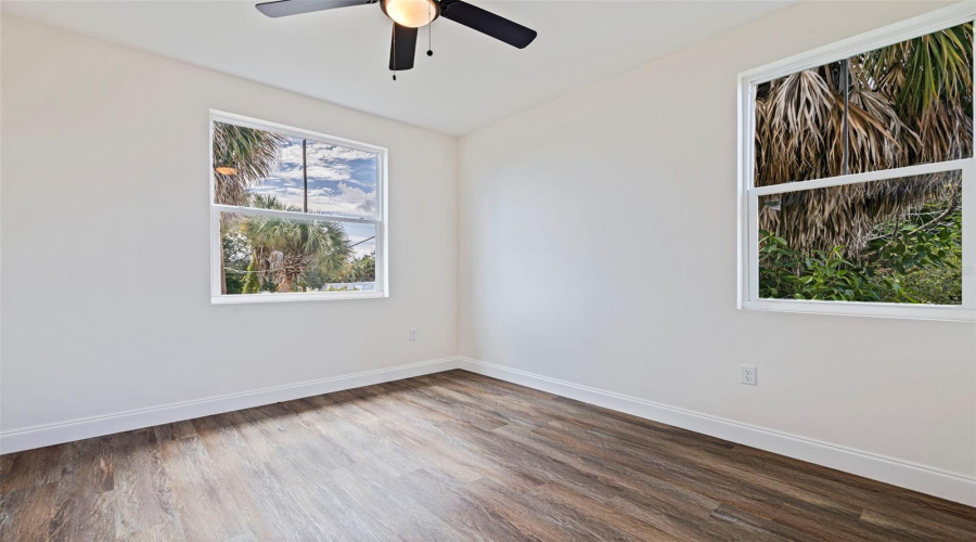 St Petersburg, Florida 33712, 4 Bedroom Bedrooms, ,2 Bathroombathrooms,Residential,For Sale,18Th,0,Mfrtb8541673