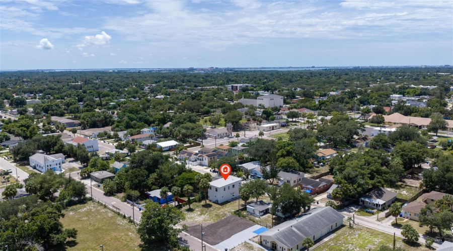 St Petersburg, Florida 33712, 4 Bedroom Bedrooms, ,2 Bathroombathrooms,Residential,For Sale,18Th,0,Mfrtb8541673
